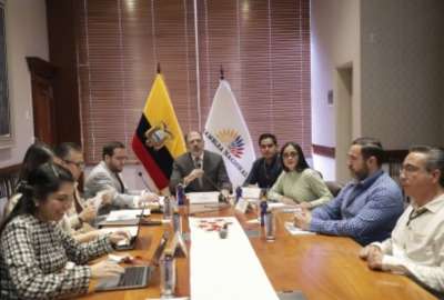 El Consejo de Administraci&oacute;n Legislativa est&aacute; integrado por siete miembros.