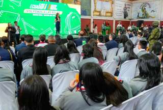 Gobierno inyect&oacute; USD 180,5 millones para textos, uniformes, transporte y alimentaci&oacute;n escolar