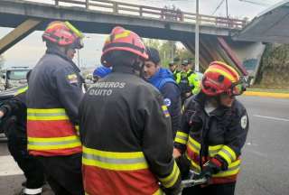 Siniestro de tr&aacute;nsito ocurri&oacute; en la Autopista General Rumi&ntilde;ahui, sector Puente 8