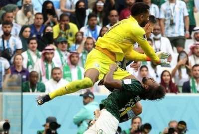 Revelan c&oacute;mo qued&oacute; el rostro del futbolista &aacute;rabe que choc&oacute; con su compa&ntilde;ero