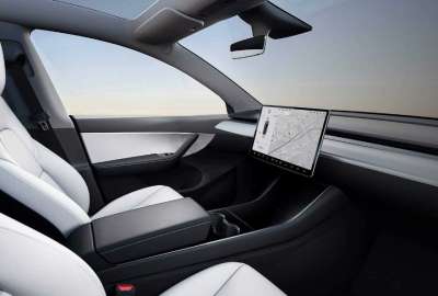 Musk dijo que el robotaxi de Tesla no tendr&aacute; volante ni pedales