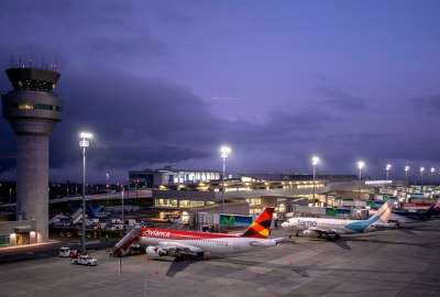 En Ecuador hay tres aerol&iacute;neas que ofrecen vuelos dom&eacute;sticos. &iquest;C&oacute;mo queda la situaci&oacute;n de las aerol&iacute;neas dom&eacute;sticas en el pa&iacute;s tras la salida de Equair?