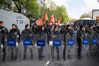 M&aacute;s de un centenar de detenidos en manifestaciones del 1 de Mayo en Estambul