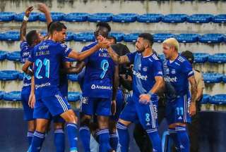 Copa Sudamericana: Emelec derrot&oacute; a Hurac&aacute;n