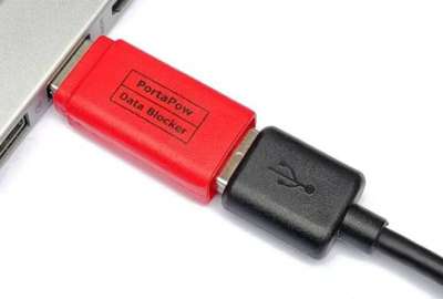 Los condones USB protegen de virus inform&aacute;ticos a los celulares