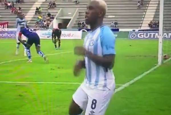 Kleber Caetano desat&oacute; la pol&eacute;mica por su festejo ante el Cuenca