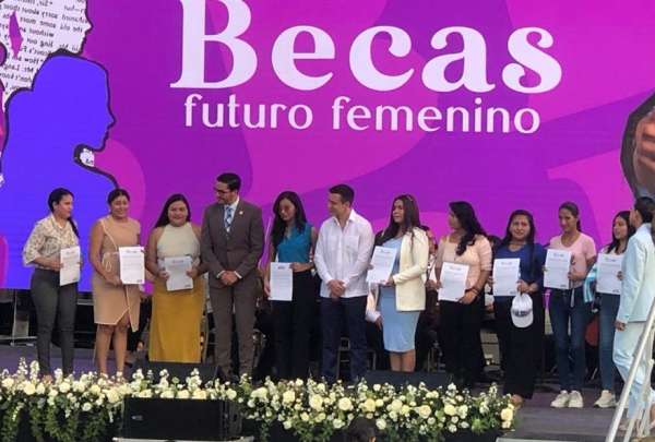 En el marco de los 489 a&ntilde;os de fundaci&oacute;n de Guayaquil, el gobierno entreg&oacute; noticias positivas para la Perla del Pac&iacute;fico.