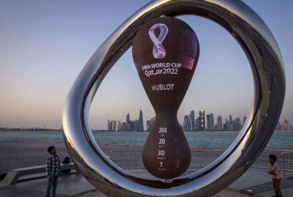 Quedan "habitaciones disponibles" en la plataforma oficial de reservas de alojamientos, a once d&iacute;as del inicio del Mundial de f&uacute;tbol de Catar-2022, anunci&oacute; el mi&eacute;rcoles Omar Al Jaber, responsable de los alojamientos en el seno del Comit&eacute; de Organizaci&oacute;n del evento.