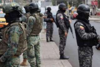 Ministro de Defensa dijo que EE.UU. donará USD 7.6 millones para combatir el narcotráfico y la minería ilegal