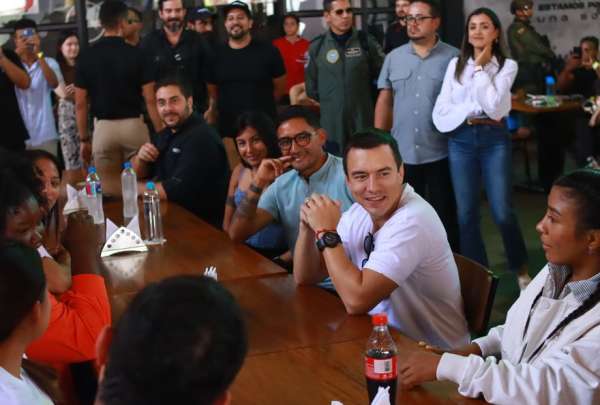 El Primer Mandatario comparti&oacute; un almuerzo junto a deportistas que fueron protagonistas en los Juegos Ol&iacute;mpicos de Par&iacute;s 2024.