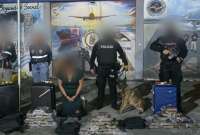 Una persona fue detenida con 60 bloques de cocaína en el aeropuerto de Guayaquil