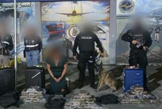 Guayaquil: Polic&iacute;a Nacional detuvo a mujer con 60 bloques de coca&iacute;na en el aeropuerto