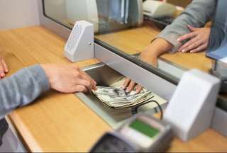 Feriado en Ecuador: As&iacute; trabajar&aacute;n los bancos