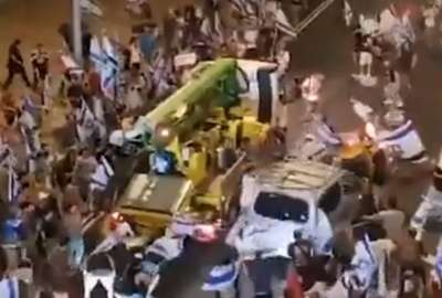 Conductor atropell&oacute; a varios manifestantes en Israel