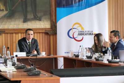 El Pleno de la Corte Nacional le retir&oacute; la confianza al presidente del Consejo de la Judicatura, Wilman Ter&aacute;n.