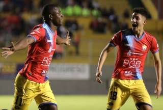 El Nacional se meti&oacute; en la pelea por ganar la Copa Ecuador