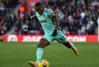 Pervis Estupi&ntilde;&aacute;n se destac&oacute; en el triunfo del Brighton por la Premier League. 