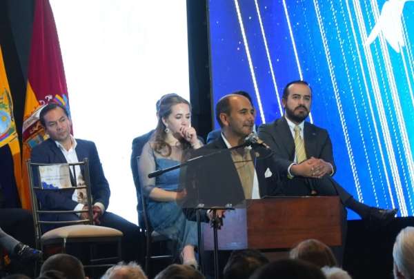 Con la "Noche Azuaya&rdquo;, Azuay cumplir&aacute; 200 a&ntilde;os de provincializaci&oacute;n. La ceremonia se realiz&oacute; este jueves, 20 de junio de 2024. 