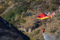 Los Bomberos anunciaron que incendios forestales, en tres zonas de Quito, est&aacute;n liquidados.