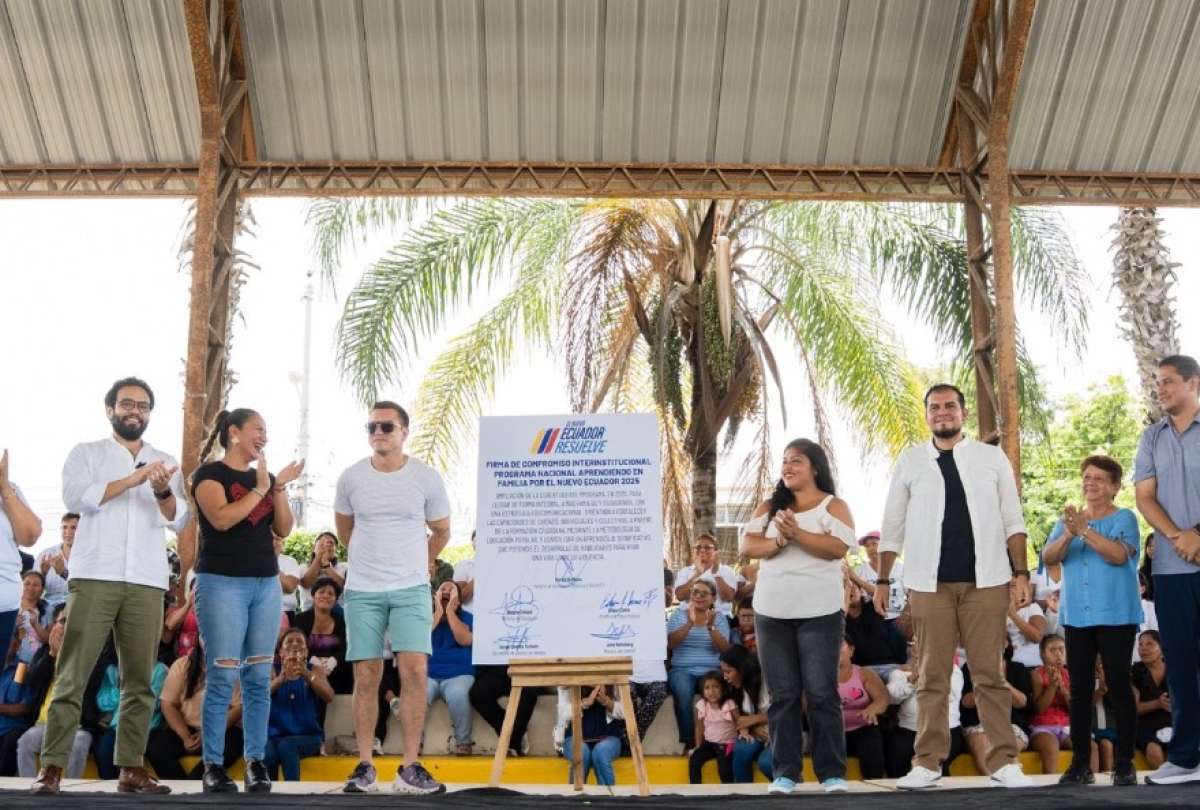 El programa "Aprendiendo en Familia" busca mejorar la calidad de vida de miles de ecuatorianos