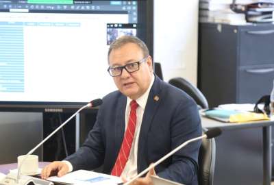 Juan Zapata, ministro del Interior, explic&oacute; la necesidad de renovar el parque automotor de la Polic&iacute;a Nacional.