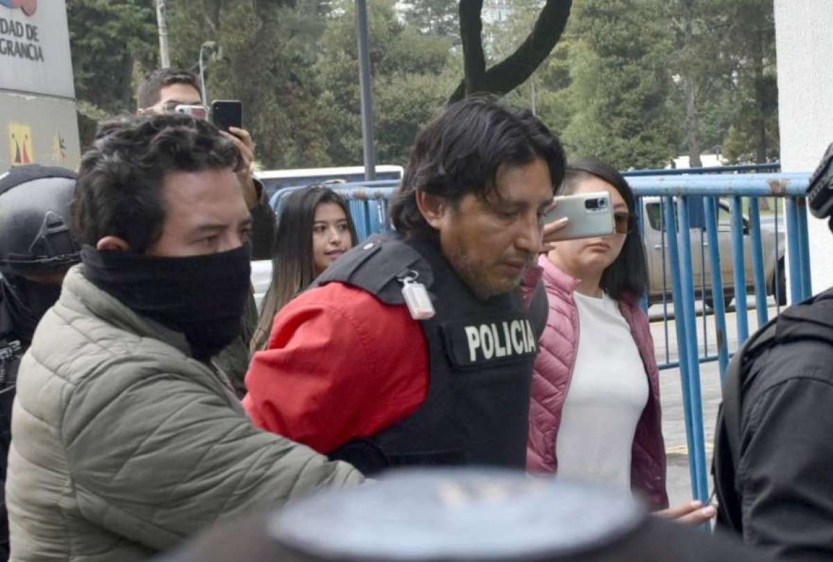 Fabricio Col&oacute;n Pico fug&oacute; de la c&aacute;rcel de Riobamba.