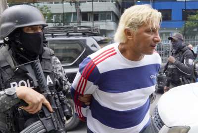 Fabricio Col&oacute;n Pico es investigado por el presunto delito de tr&aacute;fico de armas.