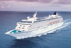 Un crucero se desvi&oacute; de su ruta para evitar ser incautado