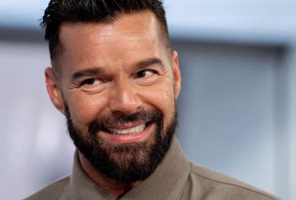 En su aparici&oacute;n en Despierta Am&eacute;rica, el puertorrique&ntilde;o expres&oacute; su apoyo por el cantante ecuatoriano, quien habl&oacute; abiertamente sobre su sexualidad en una canci&oacute;n. 