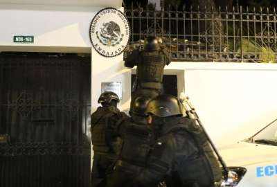 El ingreso de la Polic&iacute;a a la Embajada de M&eacute;xico en Quito ocurri&oacute; este 5 de abril de 2024