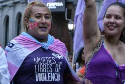 El 25 de noviembre de cada año se conmemora el Día de la Erradicación de la Violencia contra la Mujer, recordando la muerte de las hermanas Mirabal.