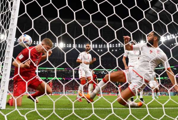 Dinamarca y T&uacute;nez empataron en su debut en Qatar 2022