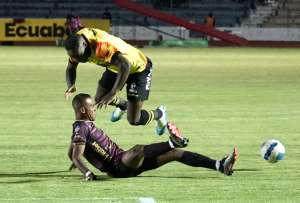 Barcelona jugar&aacute; contra Bragantino en la Sudamericana