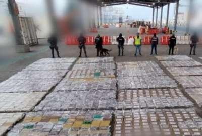  Polic&iacute;a incaut&oacute; m&aacute;s de 3 toneladas de droga que se dirig&iacute;an al extranjero