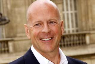 Bruce Willis se retira de la actuaci&oacute;n por padecer problemas de salud