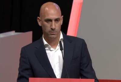 Luis Rubiales explic&oacute; lo sucedido con Jenni Hermoso