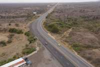 Gobierno entregó la rehabilitación de la vía Chongón-Santa Elena
