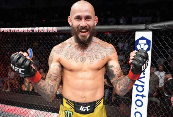 El peleador ecuatoriano Marlon Vera tendr&aacute; su primer combate en la UFC este a&ntilde;o. 