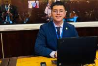 Asambleísta Dominique Serrano enfrentará un proceso administrativo por dibujar en plena sesión de comisión