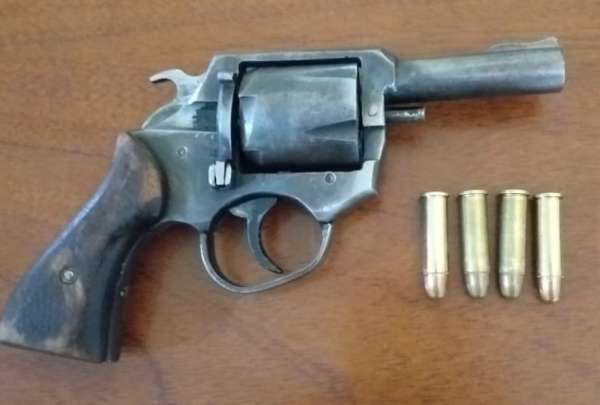 Dos detenidos en operativos de la Polic&iacute;a en Guayas
