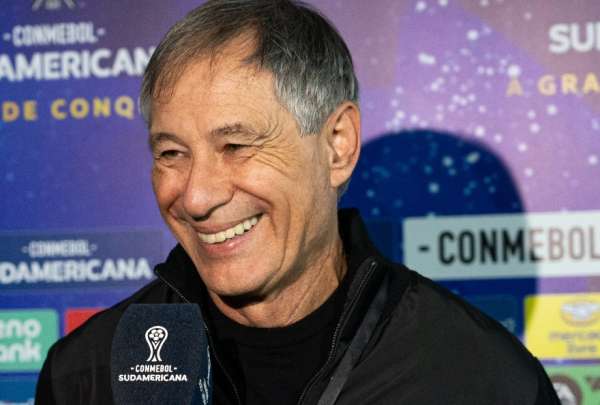 Ariel Holan analiz&oacute; la derrota ante Bragantino