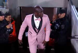 Segundo Castillo sorprendi&oacute; con su nuevo traje