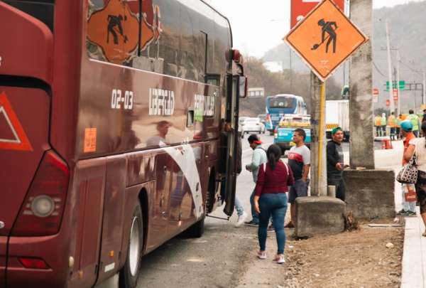 La parada de buses en la V&iacute;a Perimetral ser&aacute; inhabilitada por el inicio de construcci&oacute;n del Terminal Terrestre Municipal Costa.