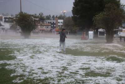 En Conocoto, en Quito, la comunidad experiment&oacute; una fuerte ca&iacute;da de granizo. 