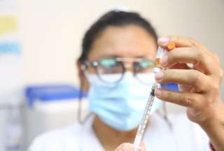 Nueve recomendaciones para evitar brotes de COVID-19 y otros virus respiratorios en Ecuador