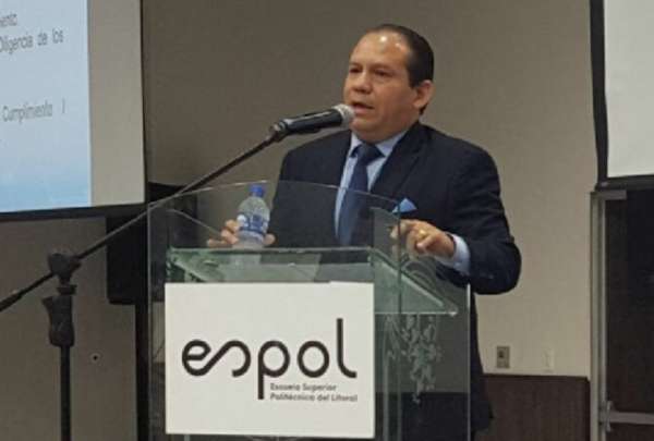 Daniel Noboa, presidente de la República, designó al nuevo director de la UAFE, Alan Sierra Nieto.