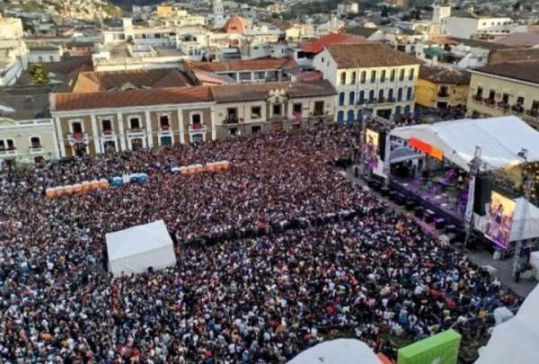 El incumplimiento de aforo en el &uacute;ltimo concierto del pasado viernes en San Francisco, Quito, llev&oacute; a las autoridades a cancelar conciertos en el 2025.
