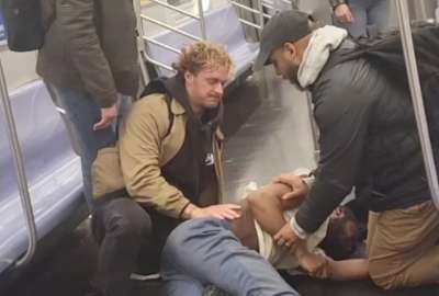 El reporte policial y testimonios de varios testigos confirmaron que Nelly se comport&oacute; &ldquo;de manera err&aacute;tica&rdquo; en uno de los vagones del metro.