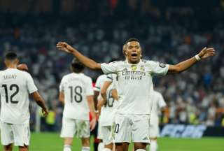 Real Madrid gan&oacute; gracias a un penal de Kylian Mbapp&eacute;