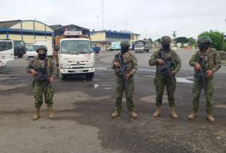Ministro de Defensa: Fuerzas Armadas tienen control total en las 12 c&aacute;rceles m&aacute;s conflictivas